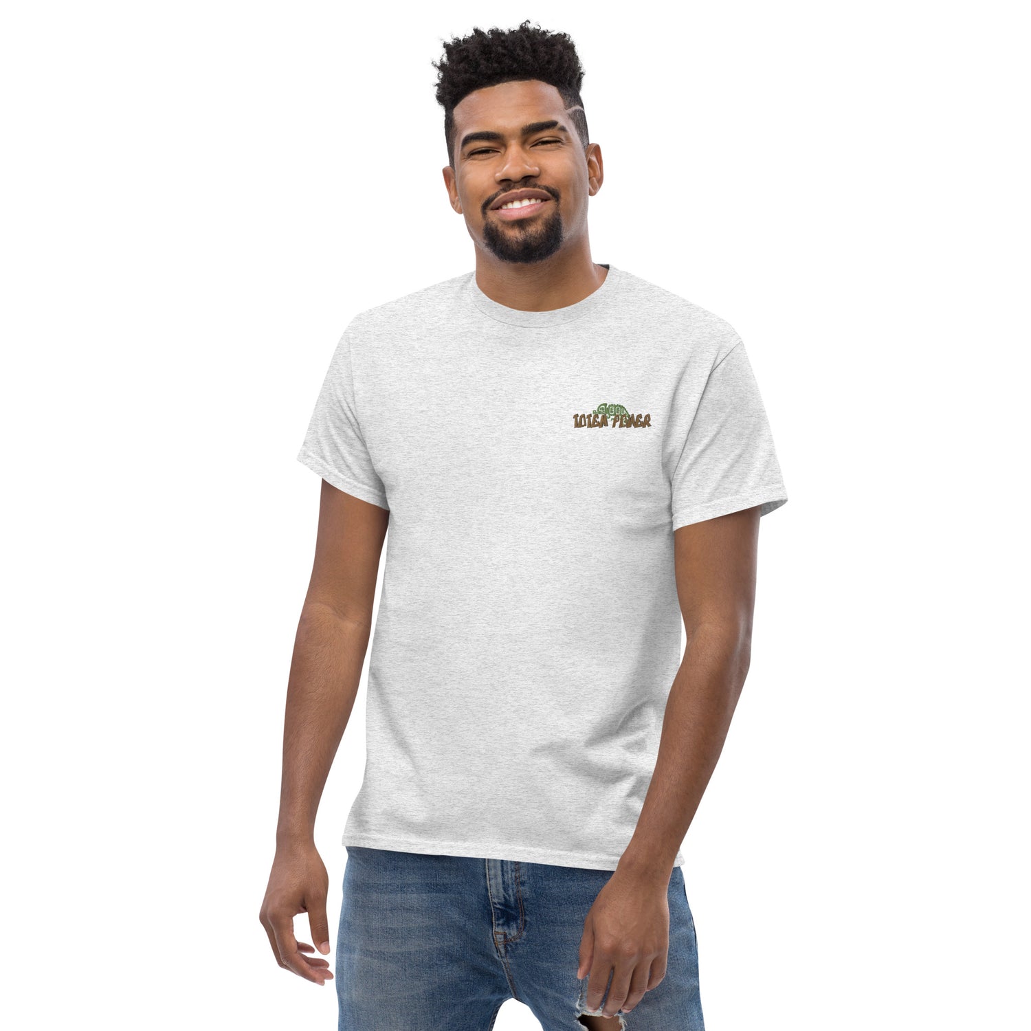 Mascot Spirit Animal Totem:  CHAMELEON: Men’s Classic Tee T-Shirt: Gildan