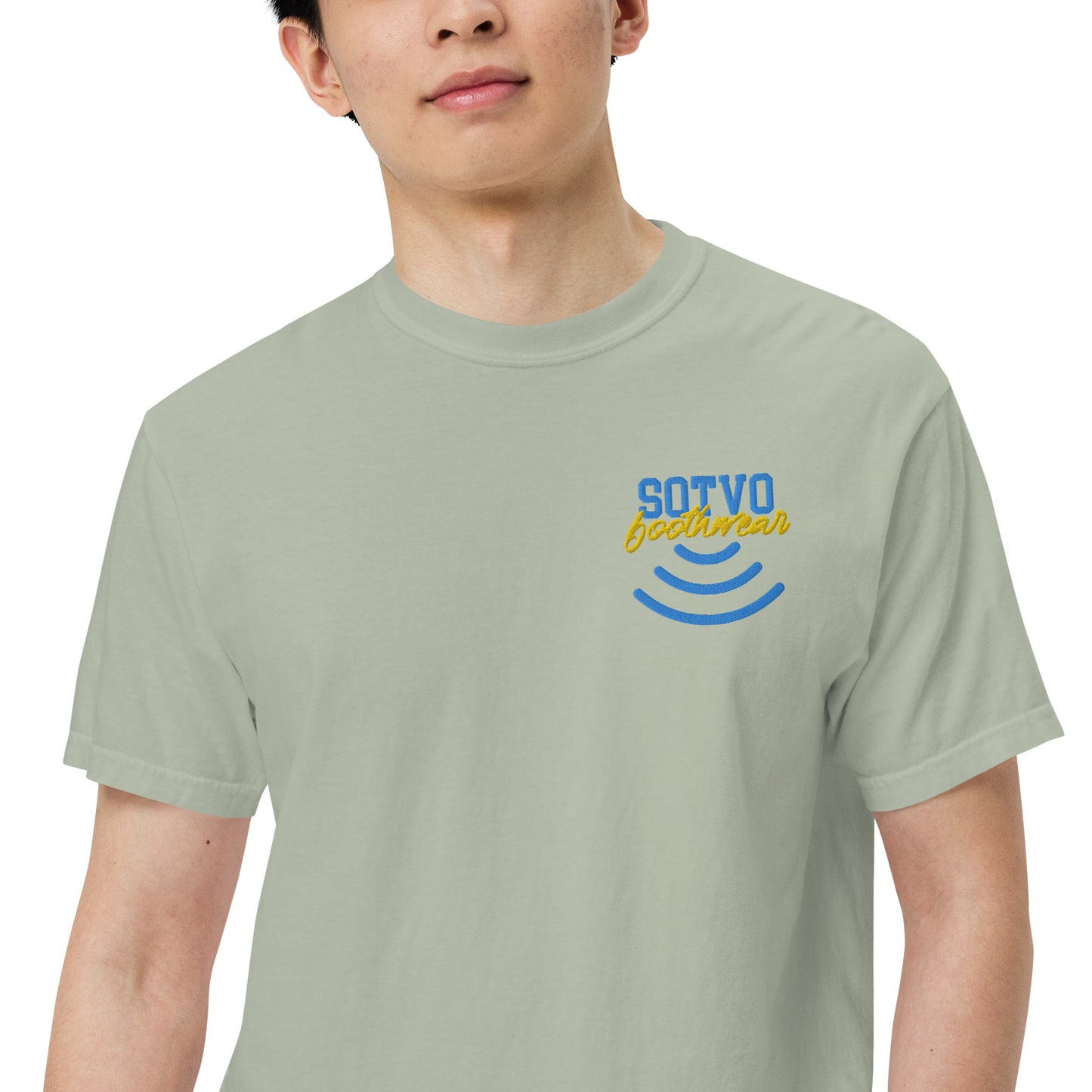 SOTVO Booth Wear: "Just Move It Move It": Unisex Comfort Wear/Colors Heavyweight T-Shirt