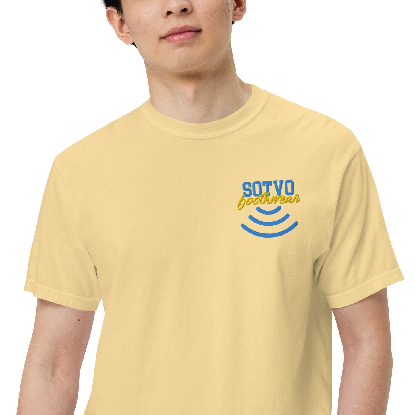 SOTVO Booth Wear: "Just Move It Move It": Unisex Comfort Wear/Colors Heavyweight T-Shirt